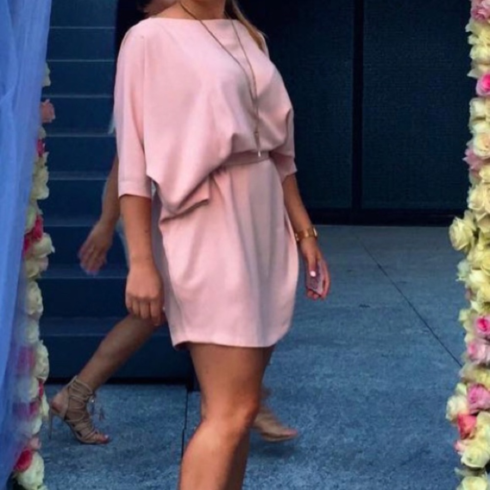 Light pink Pinkyotto dress with belt
